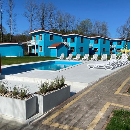 Domki Przy Plazy Owocowy Ogrod Rewal Exterior foto